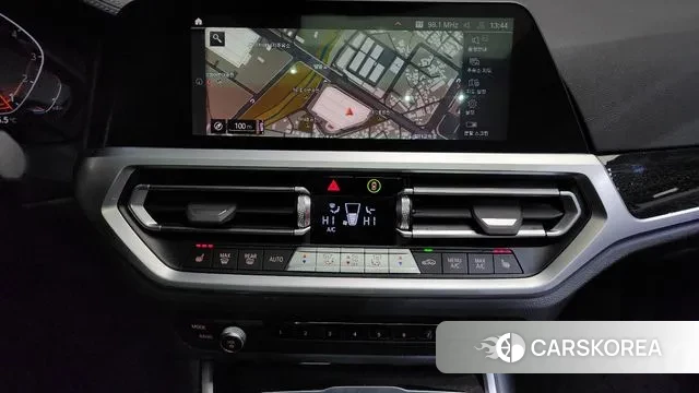 BMW 3 Series (G20) 2022 Белый из Кореи, фото 6