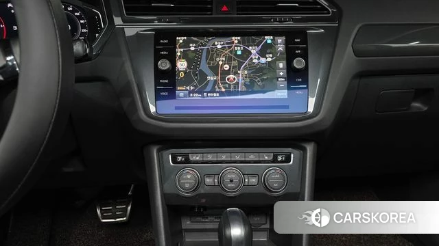 Volkswagen Tiguan second Generation 2020 Черный из Кореи, фото 6