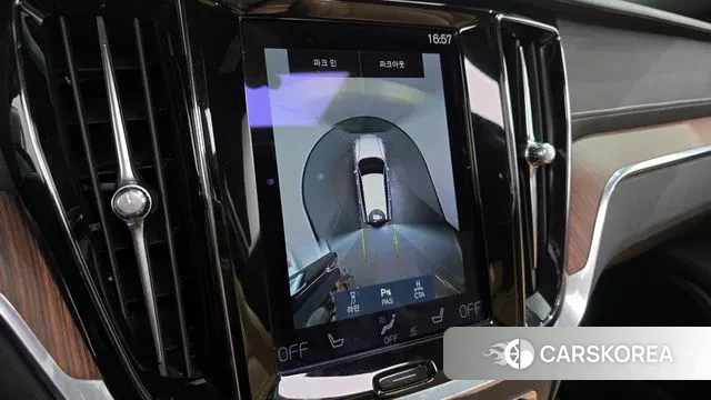 Volvo V60 Cross-Country 2nd Generation 2022 Серебристо-серый из Кореи, фото 6