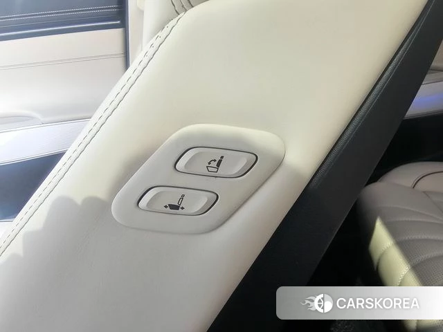 Genesis GV70 2024 Серый из Кореи, фото 6