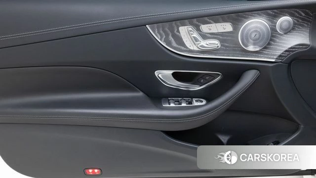 Mercedes-Benz E-Class W213 2021 Белый из Кореи, фото 6