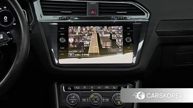 Volkswagen Tiguan second Generation 2020 Серый из Кореи, фото 6