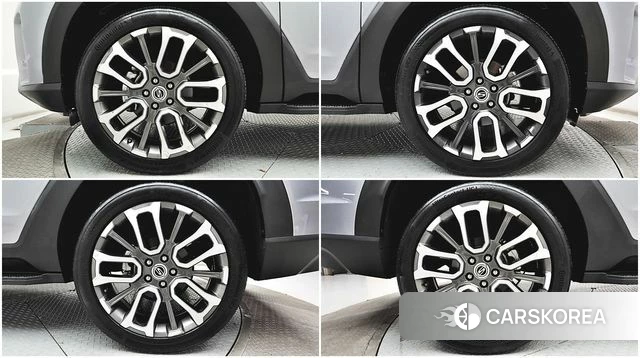 Ssangyong Torres 2023 Серебристо-серый из Кореи, фото 6