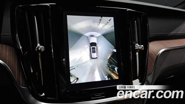 Volvo V60 Cross-Country 2nd Generation 2022 Белый из Кореи, фото 6