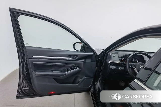 Nissan Teana 2021 Черный из Китая, фото 6