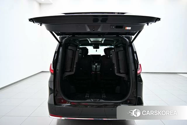 Lexus LM 2024 Черный из Китая, фото 6