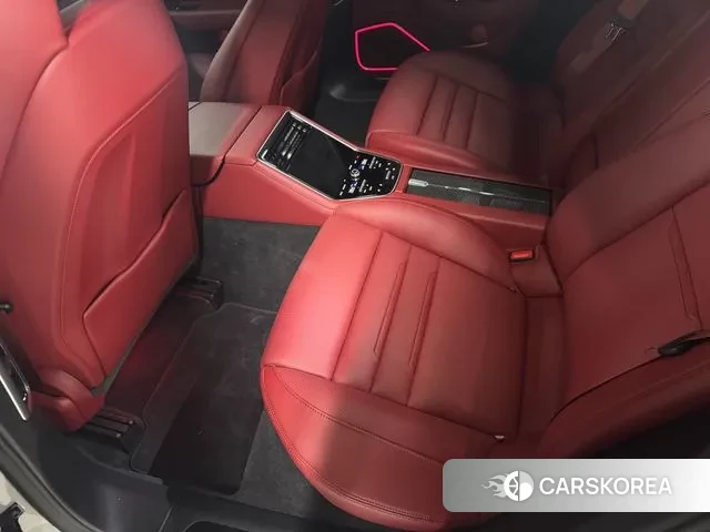 Porsche Panamera (971) 2023 Серебристо-серый из Кореи, фото 6