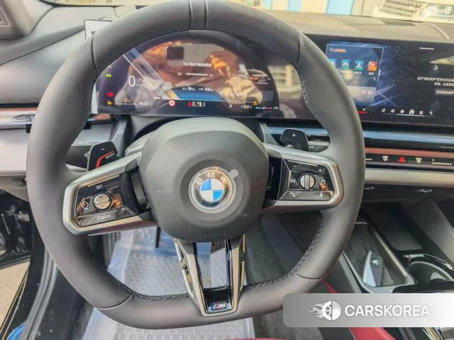 BMW 5 series 2026 Черный из Китая, фото 6