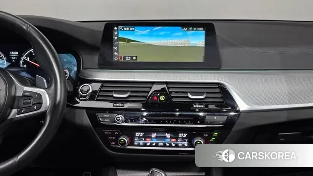 BMW 5 Series (G30) 2018 Белый из Кореи, фото 6