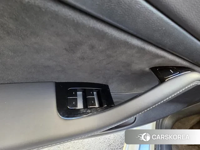 Tesla Model 3 2020 Белый из Кореи, фото 6