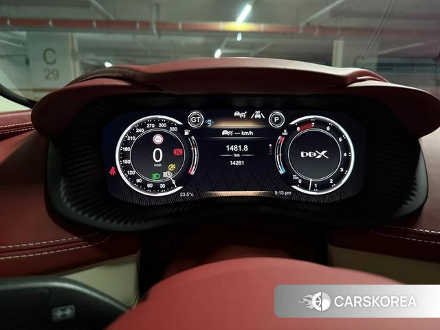 Aston Martin DBX 2022 Красный из Кореи, фото 6