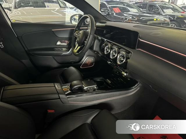 Mercedes-Benz Class A id 4207642 из Китая 6