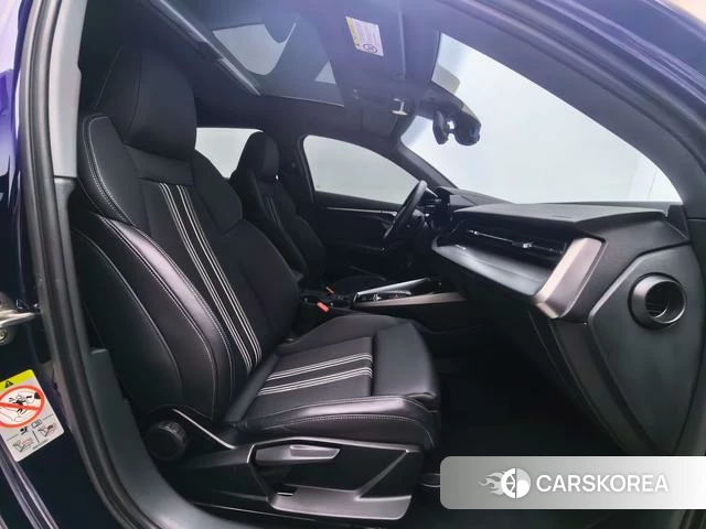 Audi A3 2023 Синий из Китая, фото 6