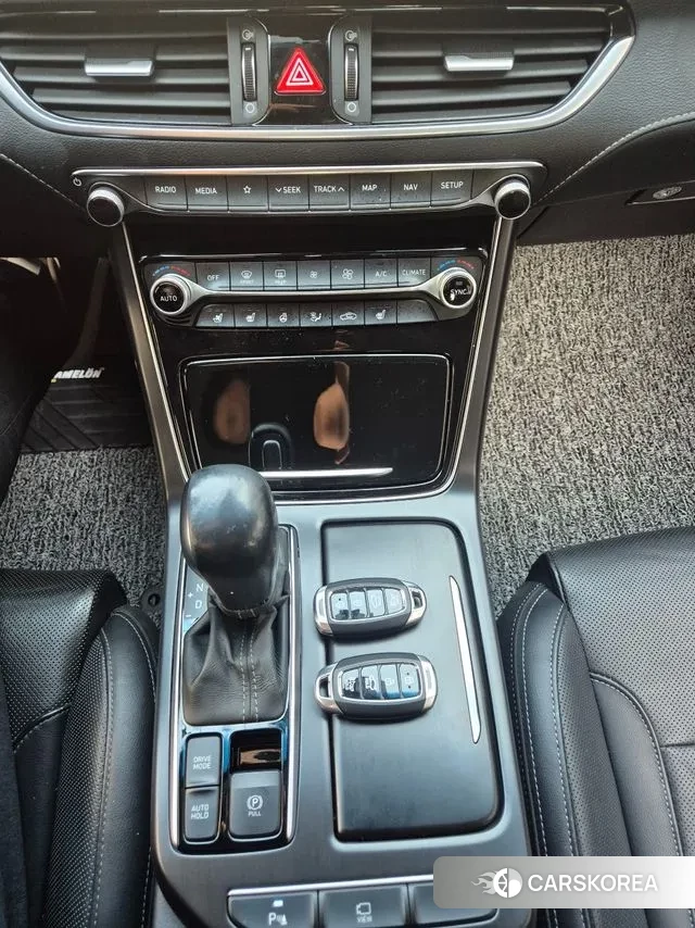 Hyundai Grandeur IG 2019 Серебряный из Кореи, фото 6