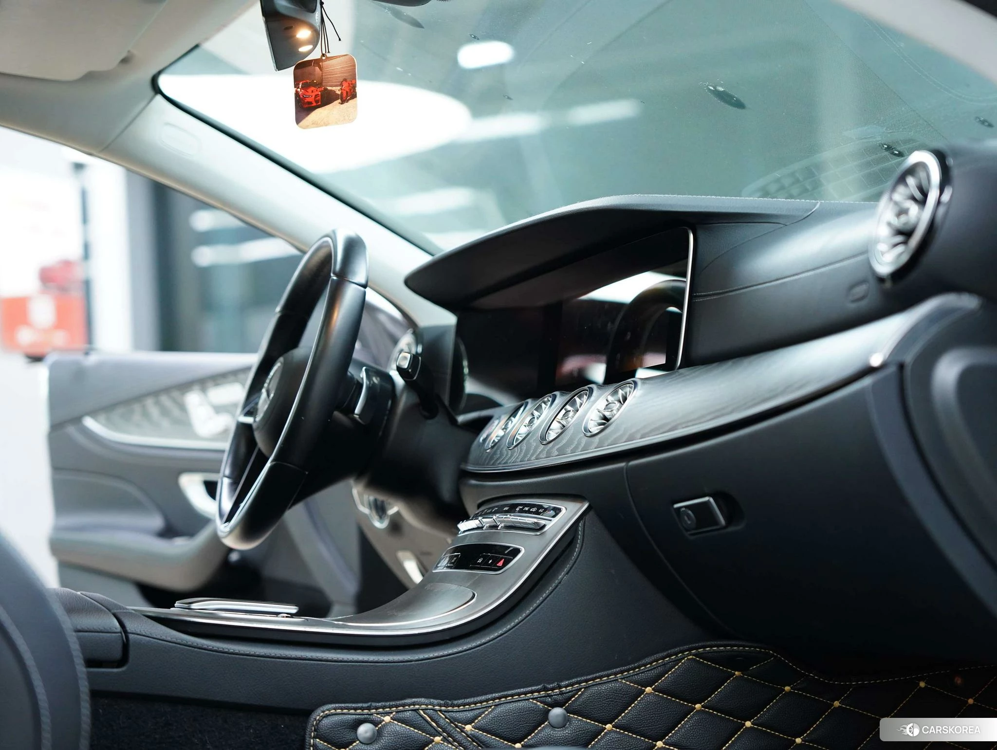 Mercedes-Benz CLS 2021 Белый из Китая, фото 6