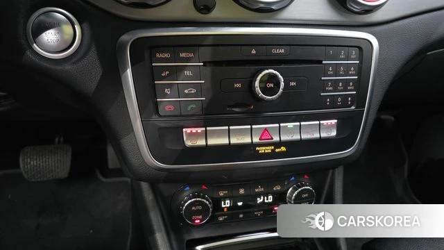 Mercedes-Benz GLA-Class X156 2019 Черный из Кореи, фото 6