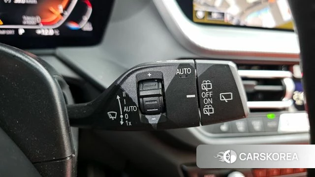 BMW 1 Series (F40) 2021 Черный из Кореи, фото 6