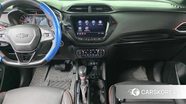 Chevrolet (GM Daewoo) Trailblazer 2022 Небесно-голубой из Кореи, фото 6