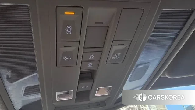 Volkswagen Touareg 3rd generation 2020 Черный из Кореи, фото 6