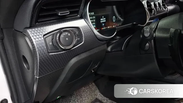 Ford Mustang 2019 Белый из Кореи, фото 6