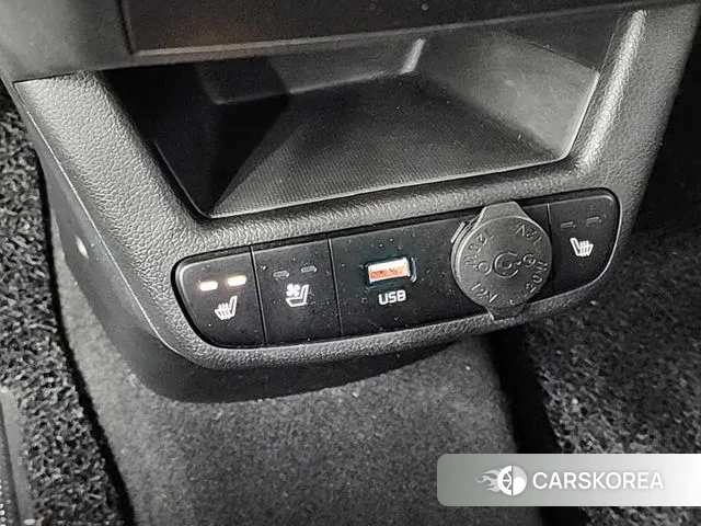 Kia The New Kia Ray EV 2023 Белый из Кореи, фото 6