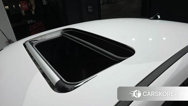 Hyundai The New Avante (CN7) 2023 Белый из Кореи, фото 6