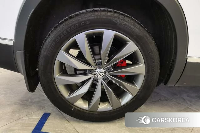 Volkswagen Tanyue 2021 Белый из Китая, фото 6