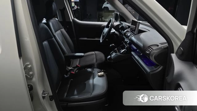 Hyundai Casper 2023 Белый из Кореи, фото 6