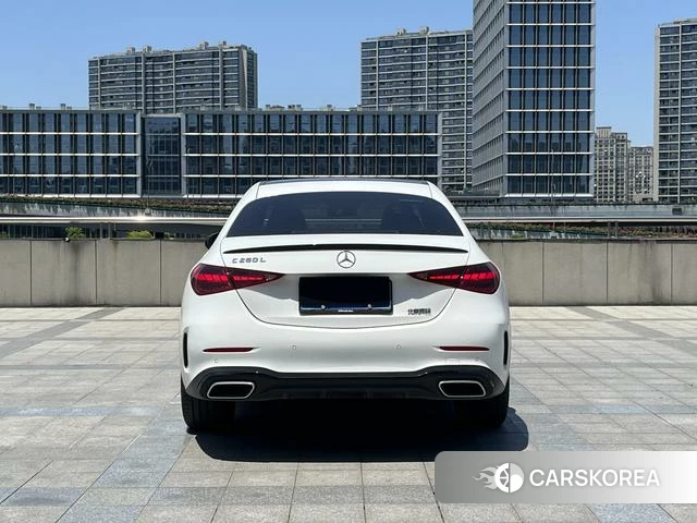 Mercedes-Benz Class C 2022 Белый из Китая, фото 6