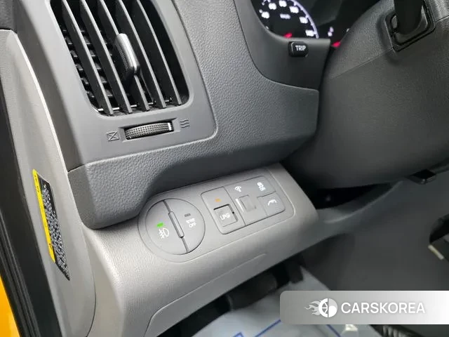 Hyundai The New Grand Starex 2021 Желтый из Кореи, фото 6