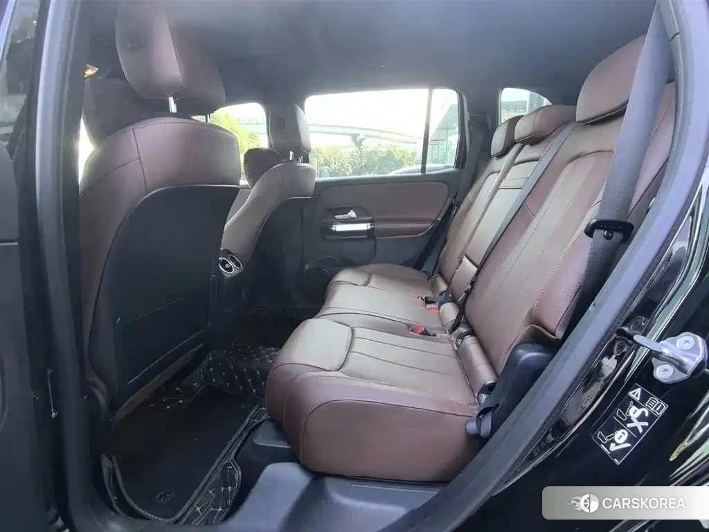 Mercedes-Benz GLB 2023 Черный из Китая, фото 6