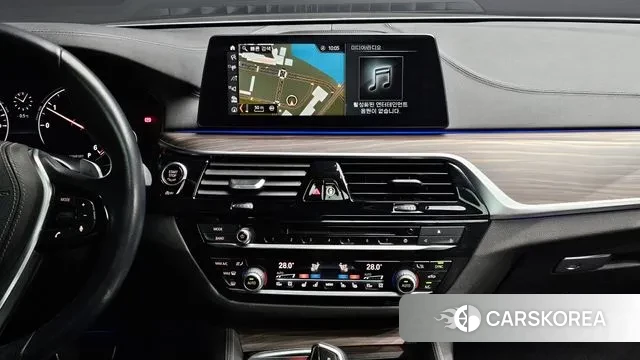 BMW 5 Series (G30) 2018 Серый из Кореи, фото 6