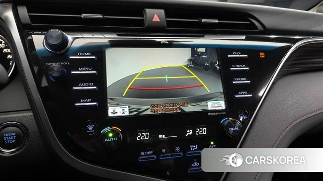 Toyota Camry (XV70) 2018 Серебряный из Кореи, фото 6