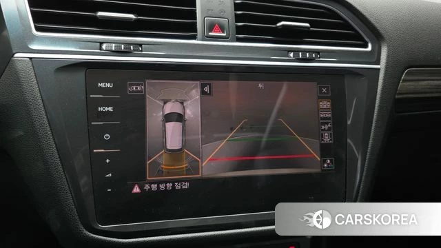 Volkswagen Tiguan Allspace 2023 Белый из Кореи, фото 6