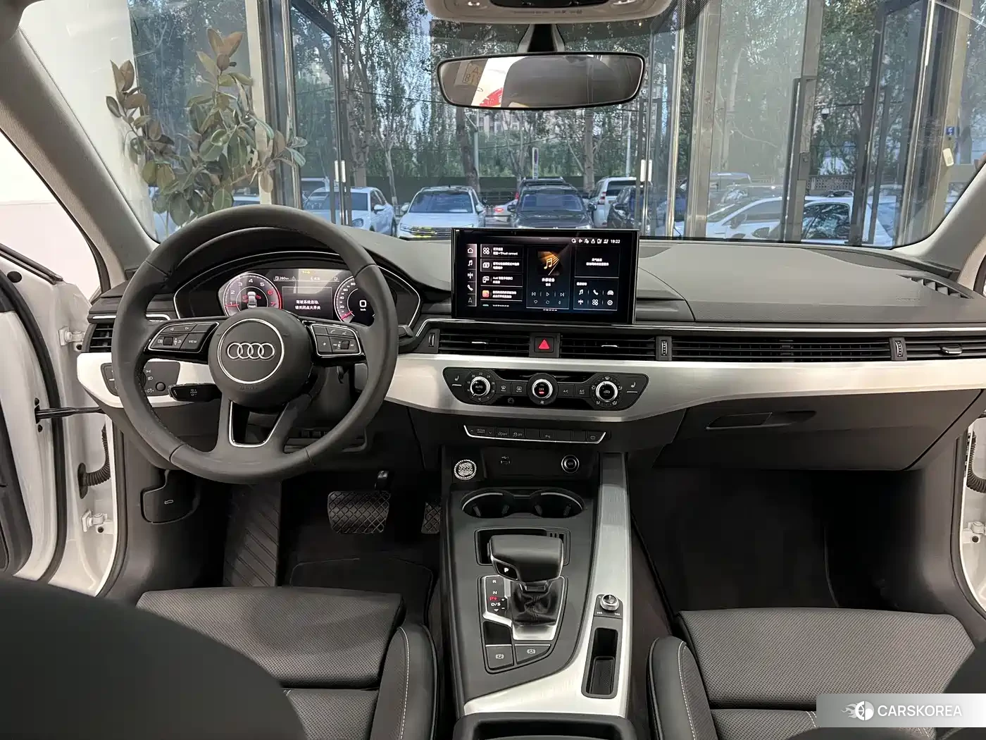 Audi A4L 2024 Белый из Китая, фото 6