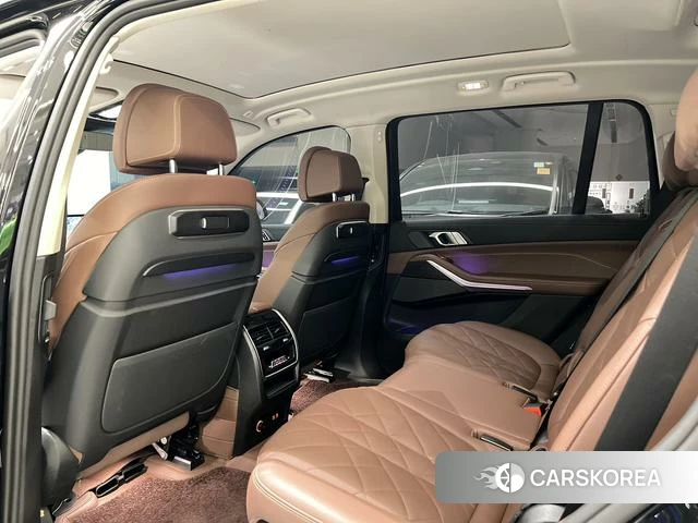 BMW X7 2025 Черный из Китая, фото 6