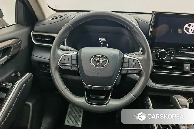 Toyota Highlander 2024 Черный из Китая, фото 6