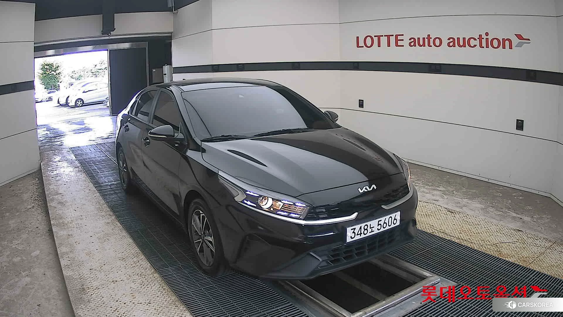 Kia K3 2024 Черный из Кореи, фото 6