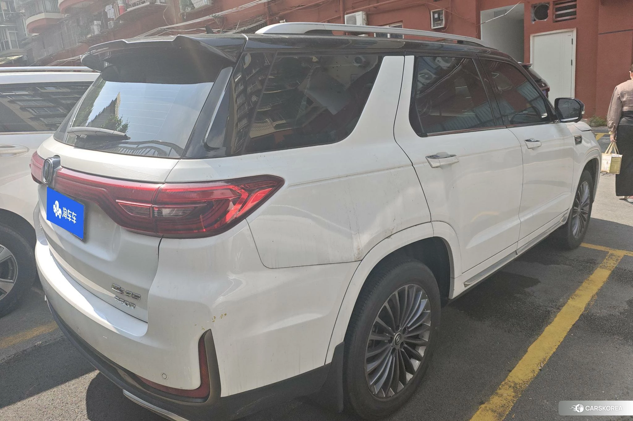 Chang'an CS95 2021 Белый из Китая, фото 6