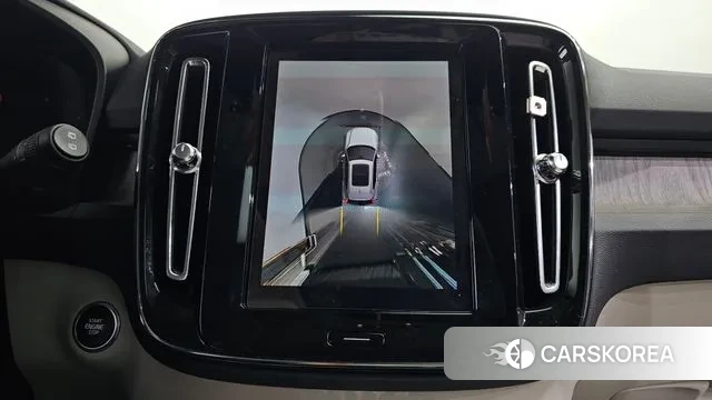 Volvo XC40 2022 Белый из Кореи, фото 6