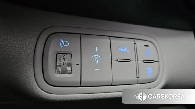 Hyundai Venue 2022 Белый из Кореи, фото 6