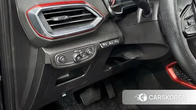 Chevrolet (GM Daewoo) Trailblazer 2022 Черный из Кореи, фото 6