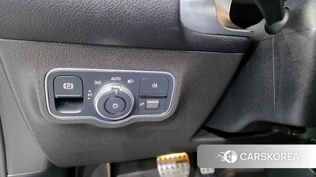 Mercedes-Benz GLB-Class X247 2020 Черный из Кореи, фото 6