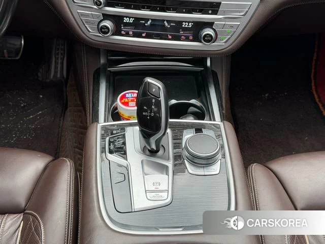 BMW 7 series 2021 Черный из Китая, фото 6