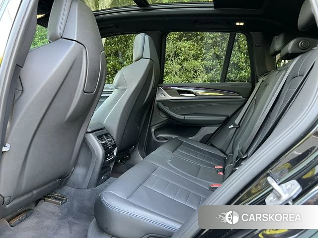 BMW X3 (import) 2023 Черный из Китая, фото 6