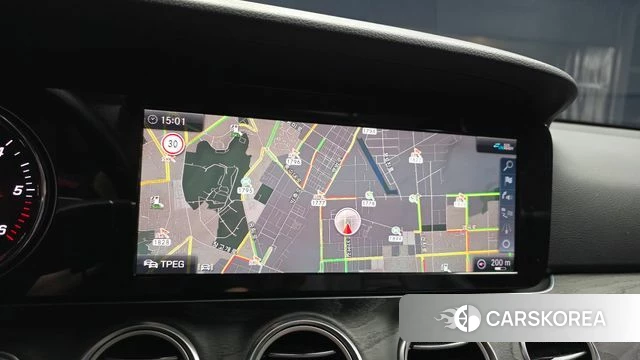 Mercedes-Benz E-Class W213 2020 Серебряный из Кореи, фото 6
