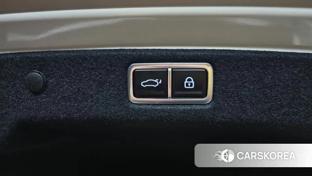 Hyundai Grandeur Hybrid (GN7) 2024 Белый из Кореи, фото 6