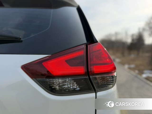 Nissan Qijun 2022 Белый из Китая, фото 6