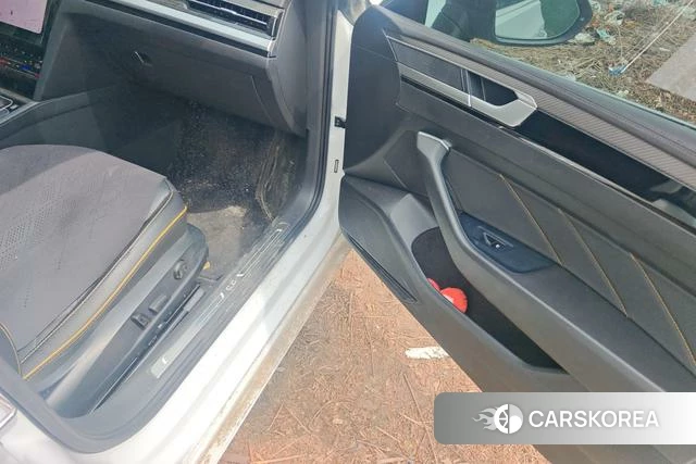 Volkswagen CC 2022 Белый из Китая, фото 6