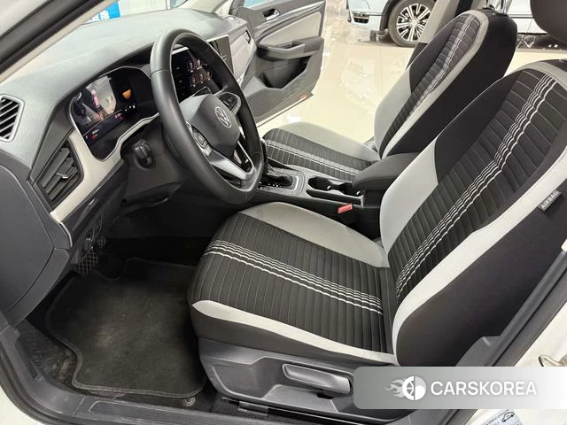 Volkswagen Bora 2024 Белый из Китая, фото 6
